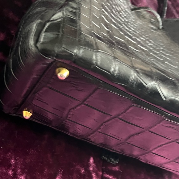 Suarez Genuine Alligator Black Bag - Picture 8 of 10